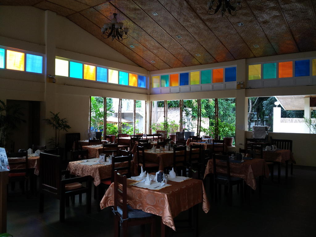 บลู ลากูน อินน์ แอนด์ สวีท Puerto Princesa ภายนอก รูปภาพ